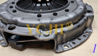 الصين غطاء المشبك للشاحنة CA6110Q - OEM البديل المسمار على العالمية المزود