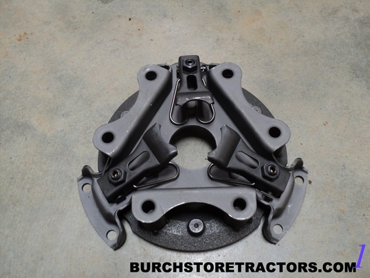 Ford ، 82006626 Clutch Clutch Kit for Ford Tractor 2110 2120 2150230A 231 2310 2600 2610 2810 المزود